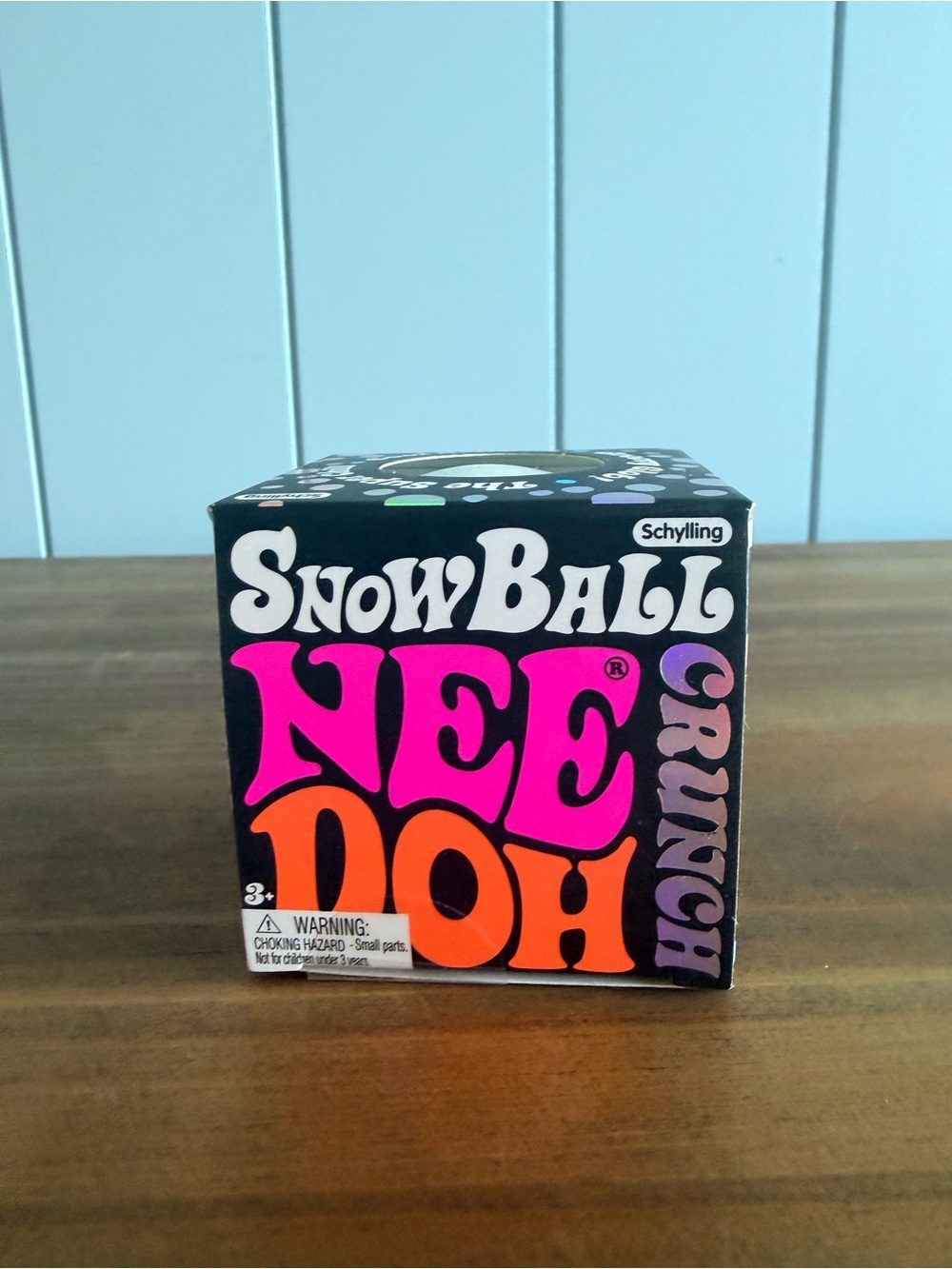 SnowBall NeeDoh Crunch Kids Stress Ball Toy -l